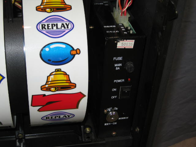 Olympia Red Meteor Pachislo Casino Slot Machine +Tokens 8