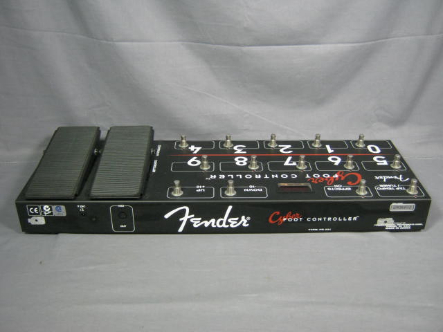 Fender Cyber-Twin Amp MIDI Foot Controller Pedal + Case 6