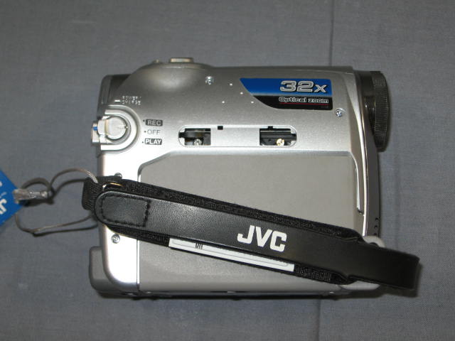 JVC GR-D350U Mini DV Digital Video Camera Camcorder NR 1