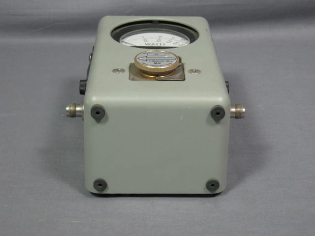 Bird Thruline Model 43 RF Directional Wattmeter W/ 5W 400-1000 MHz Slug Element 5