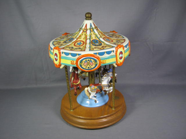 Vtg Tobin Fraley Limited Edition 4 Horse American Carousel Music Box NO RESERVE 3