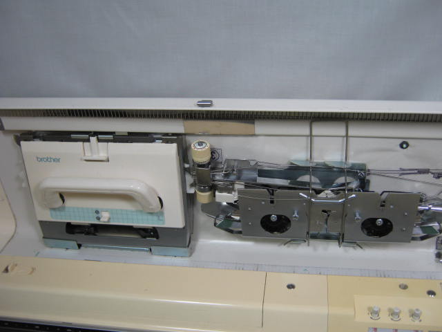 Vtg Brother Electroknit KH-930E Electronic Knitting Machine W/Manual Accessories 1
