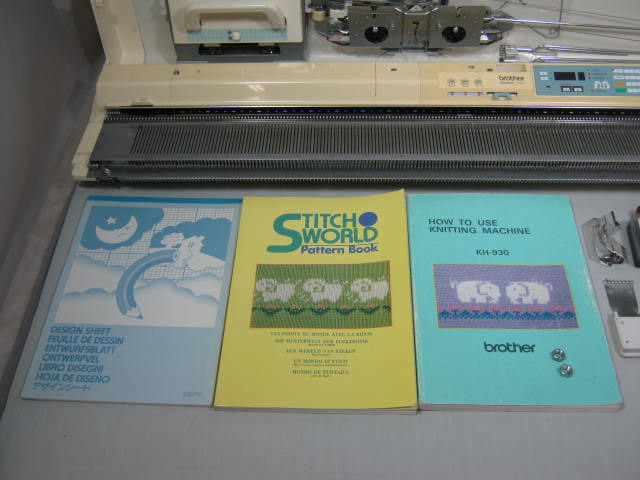 Vtg Brother Electroknit KH-930E Electronic Knitting Machine W/Manual Accessories 7