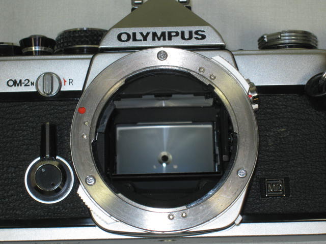Olympus OM-2N 35mm SLR Camera 50mm 1:1.4 Zuiko Lens Winder 2 Vivitar 283 Flash + 4