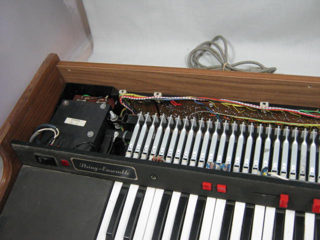Vtg Solina Arp String Ensemble SE-IV 4 Analog Synthesizer Synth Piano Keyboard 8