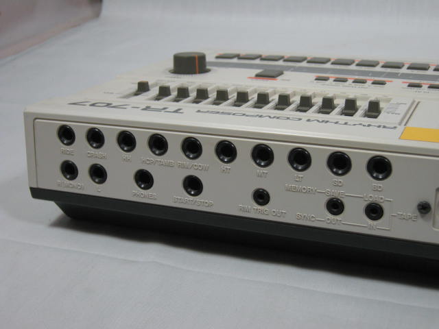 Vtg Roland Model TR-707 Rhythm Composer Digital Drum Machine MIDI W/Manual AC NR 8