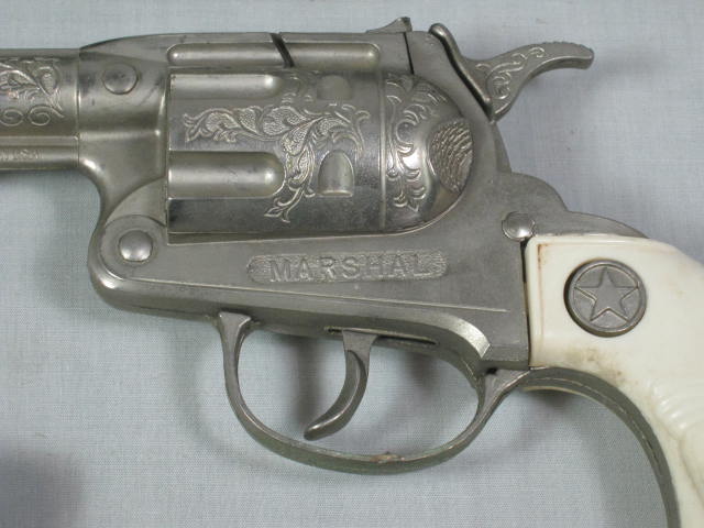 Vtg 1960s Hubley Marshal Matt Dillon Gunsmoke Toy Cap Gun Set Holsters Belt NR! 4
