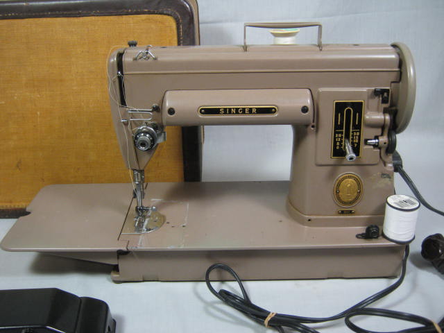 Vintage Singer Model 301 Long Bed Electric Sewing Machine W/ Pedal +Hard Case NR 1