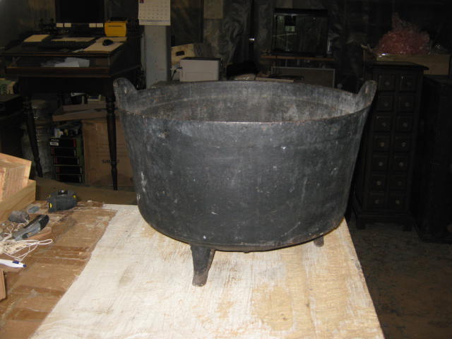Vtg Antique Primitive Black Cast Iron Cauldron Cooking Cook Wash Pot Kettle NR! 3