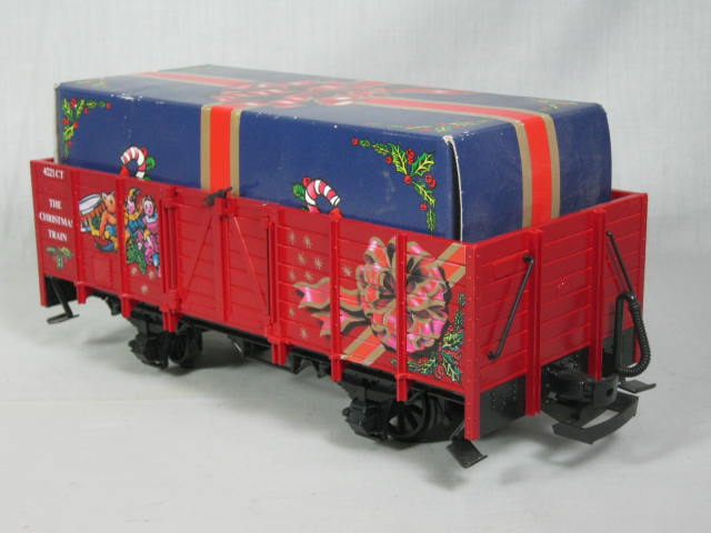 LGB Christmas Train Passenger Car + 4021CT Gondola + Blue Present Box NO RESERVE 11