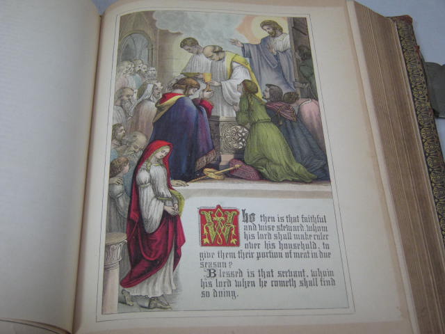 Antique 1886 Parallel Edition Illustrated Pictorial Holy Family Bible W/ Clasps 20