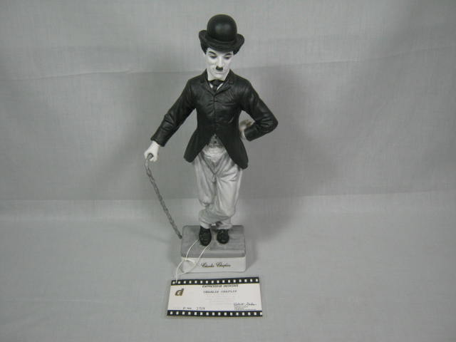 Expressive Design Great Entertainer Serie Charlie Chaplin Figure Figurine Statue