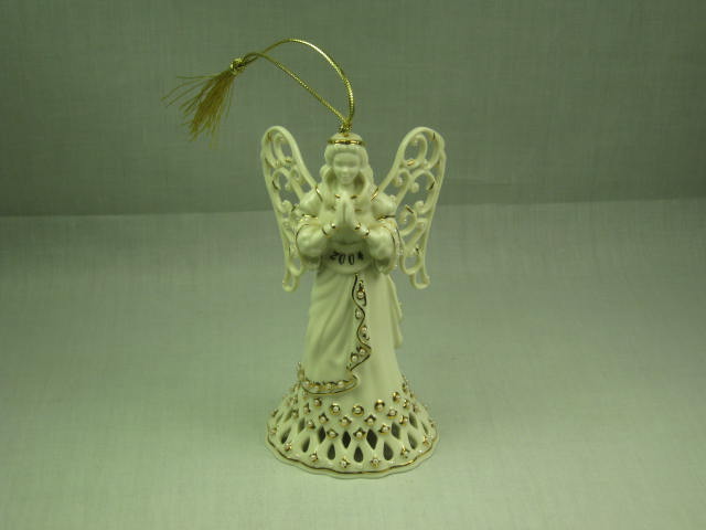 Lenox China 2004 Angel Annual Holiday Xmas Tree Ornament W/ Pearls NO RESERVE!