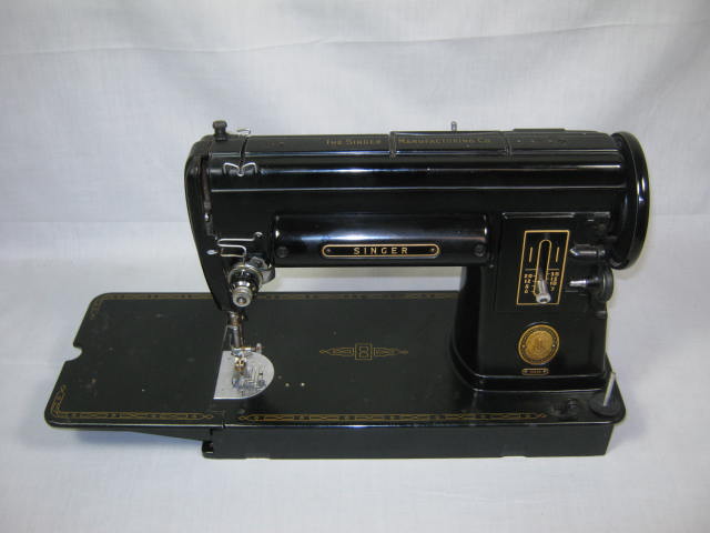 Vtg 1951 Singer 301A Sewing Machine W/ Manual Pedal Case Attachments NO RESERVE! 1