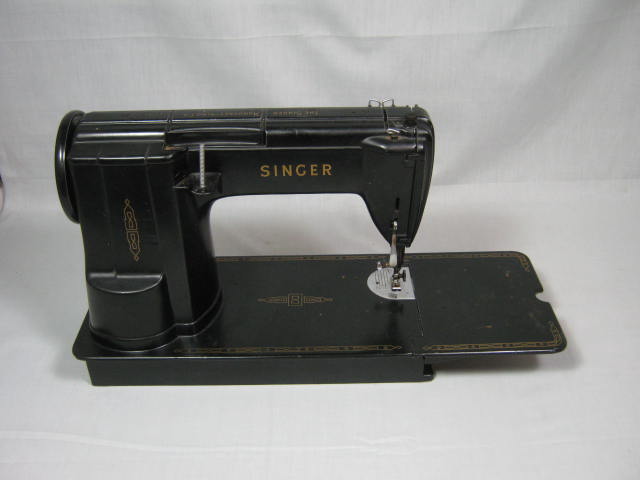Vtg 1951 Singer 301A Sewing Machine W/ Manual Pedal Case Attachments NO RESERVE! 5