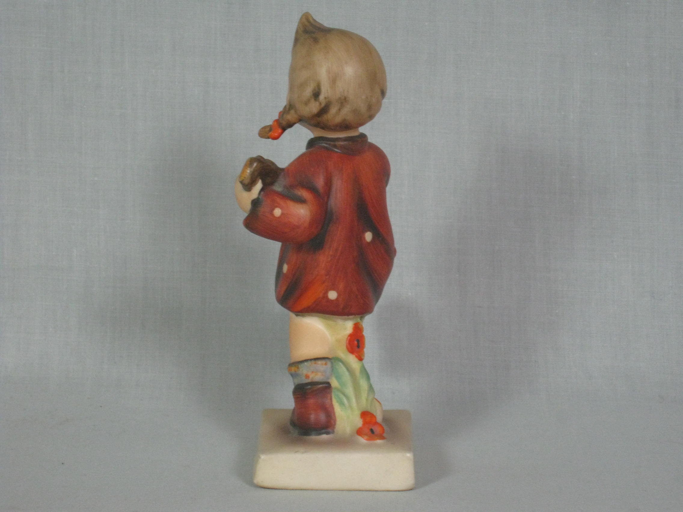 Vintage Hummel Figurine Happiness 86 TMK-2 Girl With Banjo Full Bee Mark Germany 3