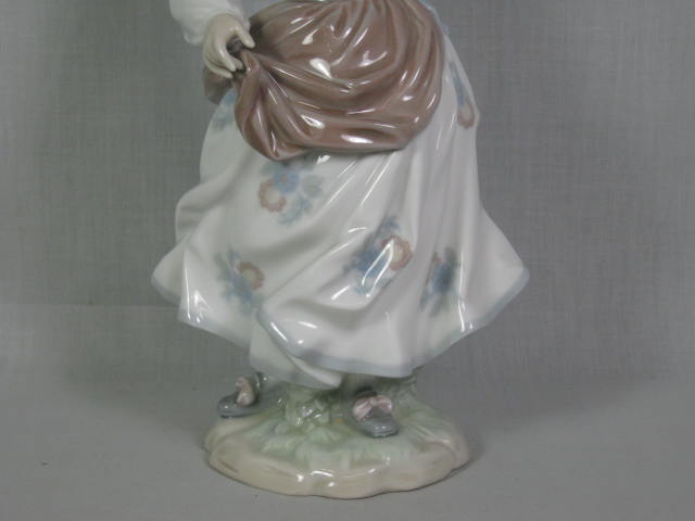 Vintage Lladro Porcelain 11" Figurine Girl And Sparrow 4758 Woman With Bird NR! 3