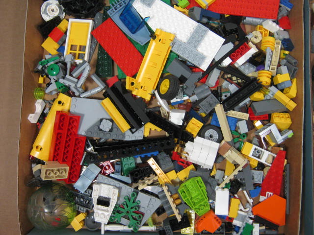 13 Pounds Lbs Lego Buildings Sets Bricks Blocks Pieces Ships Vehicles Lot NO RES 14