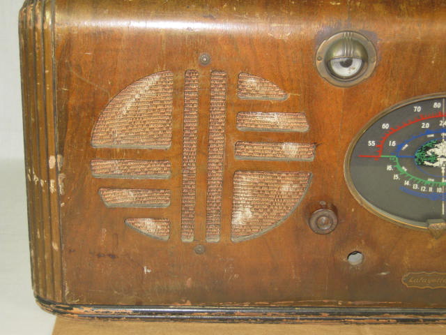Antique Vintage 1937 Lafayette D-31 Tube Radio Receiver Wood Case NO RESERVE! 1