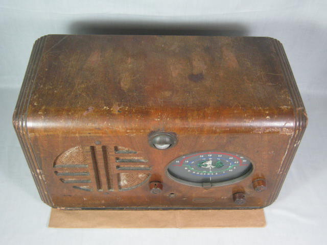 Antique Vintage 1937 Lafayette D-31 Tube Radio Receiver Wood Case NO RESERVE! 9