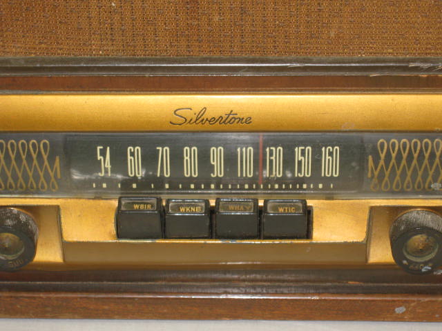 Vtg 40s Sears & Roebuck Silvertone Wood Wooden Cabinet AM Tube Radio 101-808-1C 1