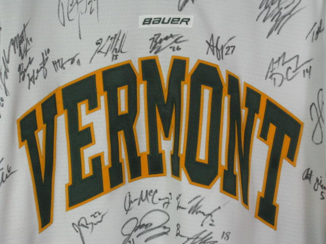 RARE! University of Vermont UVM Catamounts 2010-2011 Team Signed Hockey Jersey 2