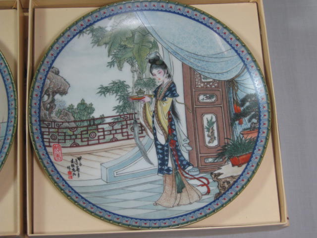 12 Imperial Jingdezhen Porcelain Plate Collection Beauties of the Red Mansion NR 10