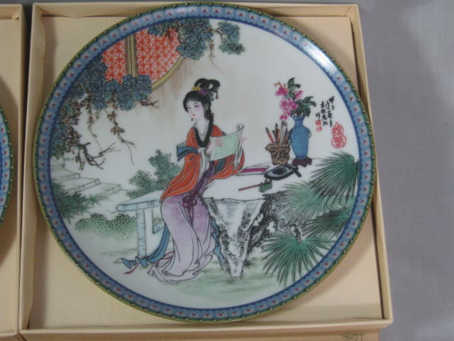 12 Imperial Jingdezhen Porcelain Plate Collection Beauties of the Red Mansion NR 12