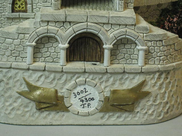 1995 Guineveres Castle David Winter Cottages w/Box Mint Cond No Reserve Price! 4