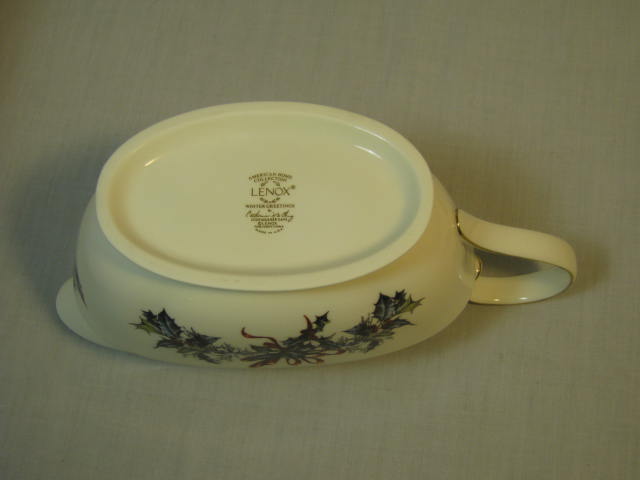 Lenox Winter Greetings American Home Gravy Boat W/ Underplate Catherine McClung 3