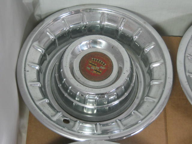 6 Matching 1950s 1960s Vtg Antique Cadillac Hubcaps Set Nice Cond! No Reserve! 1