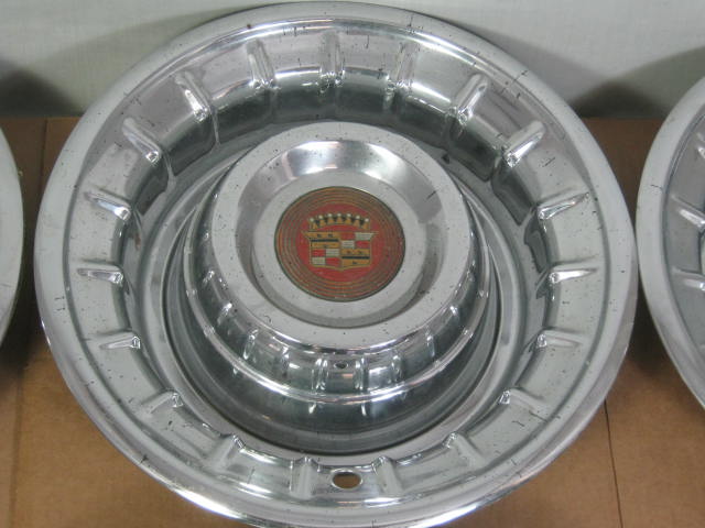 6 Matching 1950s 1960s Vtg Antique Cadillac Hubcaps Set Nice Cond! No Reserve! 2