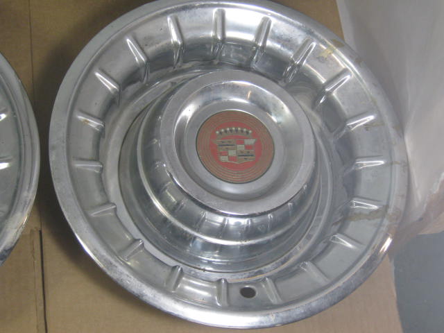 6 Matching 1950s 1960s Vtg Antique Cadillac Hubcaps Set Nice Cond! No Reserve! 4