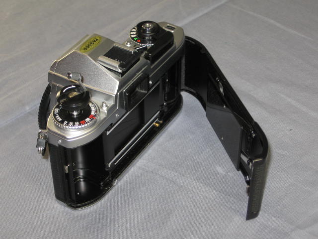 Nikon FG 35mm SLR Camera Nikkor AIS 50mm f/1.8 135mm + 8