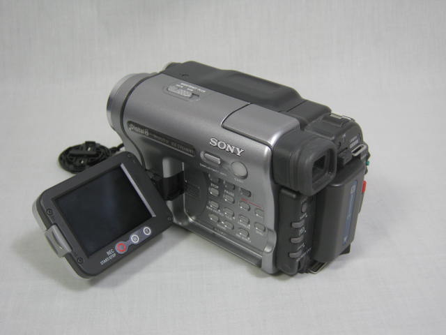 Sony Handycam DCR-TRV280 Digital 8 Hi8 NTSC Camcorder Video Camera + NO RESERVE! 1