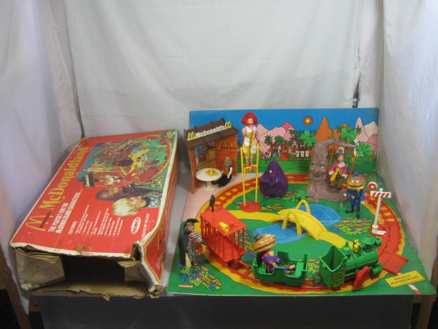 Vtg 1970s Remco McDonalds Restaurant McDonaldland Toy Train Playset W/ Box + NR!