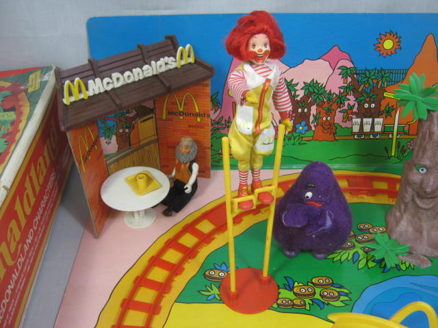 Vtg 1970s Remco McDonalds Restaurant McDonaldland Toy Train Playset W/ Box + NR! 3