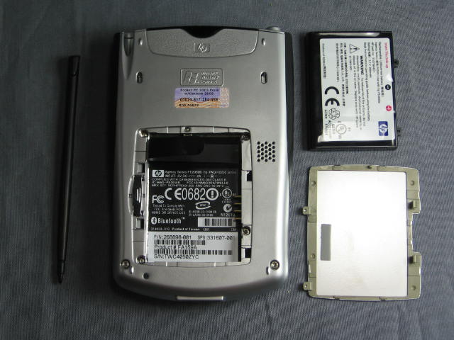 HP iPAQ Pocket PC H2200 Series Handheld Bluetooth PDA + 6