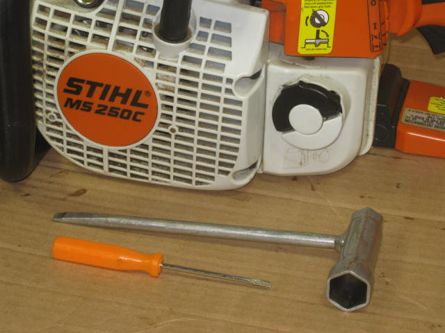 Stihl MS250C MS250 45cc Chainsaw 16" Bar Case Extra Chain Files Tools No Reserve 5