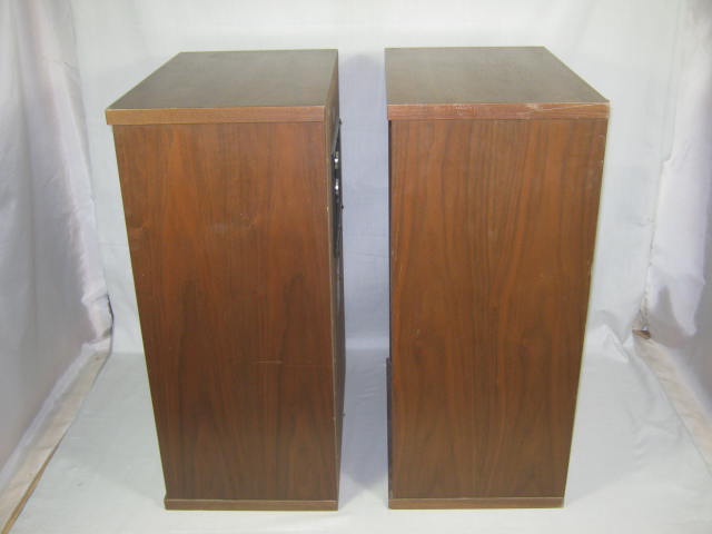 2 Vtg Sansui SP 2500 3-Way 5-Driver Stereo Speakers Wood Cabinet Lattice Grills 2