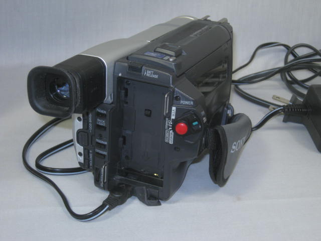 Sony Handycam DCR-TRV320 Camcorder Video Camera w/Charger Remote Filters NO RES 6