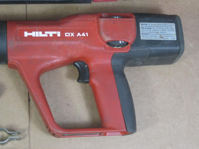 Hilti DX A41 Powder Actuated Nailer Nail Stud Gun With Case + Ramset Fasteners 2