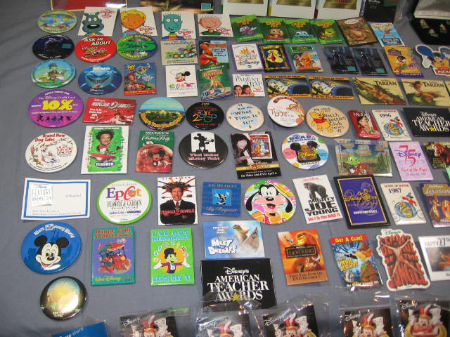 Walt Disney Commemorative +Classics Collectors Pins Lot 3