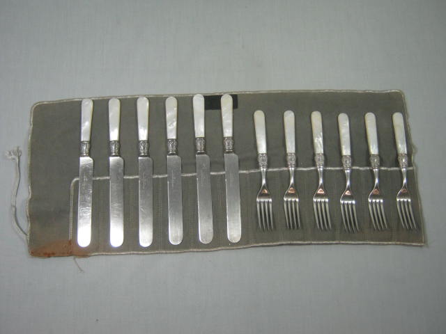 12 Antique Meriden 1855 Sterling Silver Mother Of Pearl Knives Forks Orig Pouch