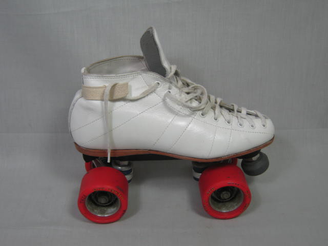 Womens Riedell White Leather Roller Skates Size 5.5 W/ Wicked Lips Indoor Wheels 1