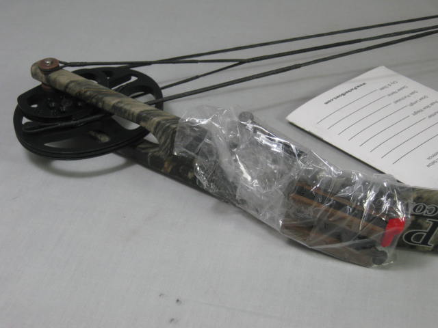 NEW Parker RH Buck Hunter XP Compound Bow 60# Weight 26-31" Draw Orig Box 7