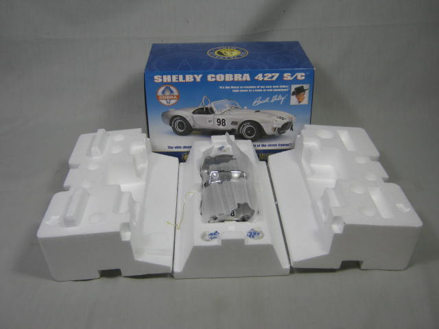 Franklin Mint 1966 Shelby Cobra 427 S/C 1:24 Scale Die-Cast Carroll In Box NR!