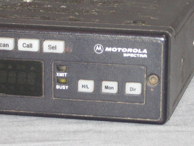 Motorola Spectra Mobile 64 Channel Radio 450-470 MHz NR 1