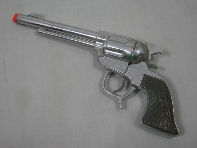 2 Vtg Roy Rogers Diecast Schmidt Toy Cap Gun Pistols Holster Belt Buckle Bullets 7