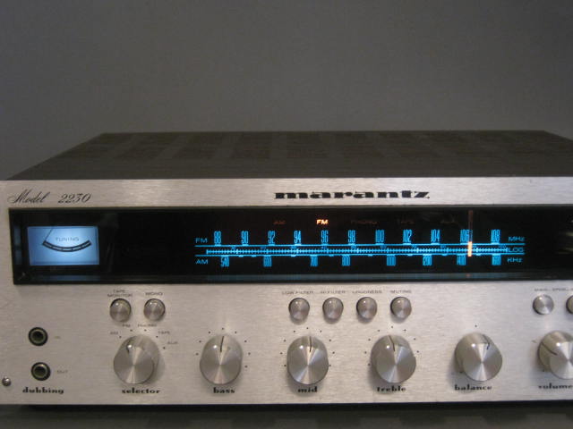 Vtg Marantz Model 2230 Stereophonic AM/FM Stereo Receiver Tested Working NO RES!
